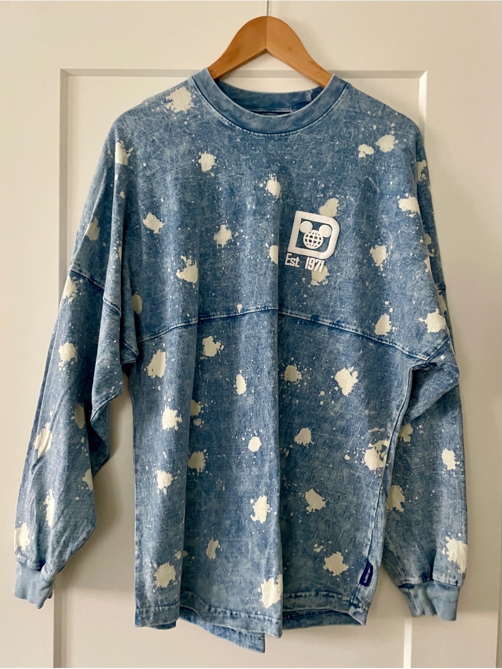 Disney Parks Spirit Jersey Denim Bleach Blue Size M – Like New
